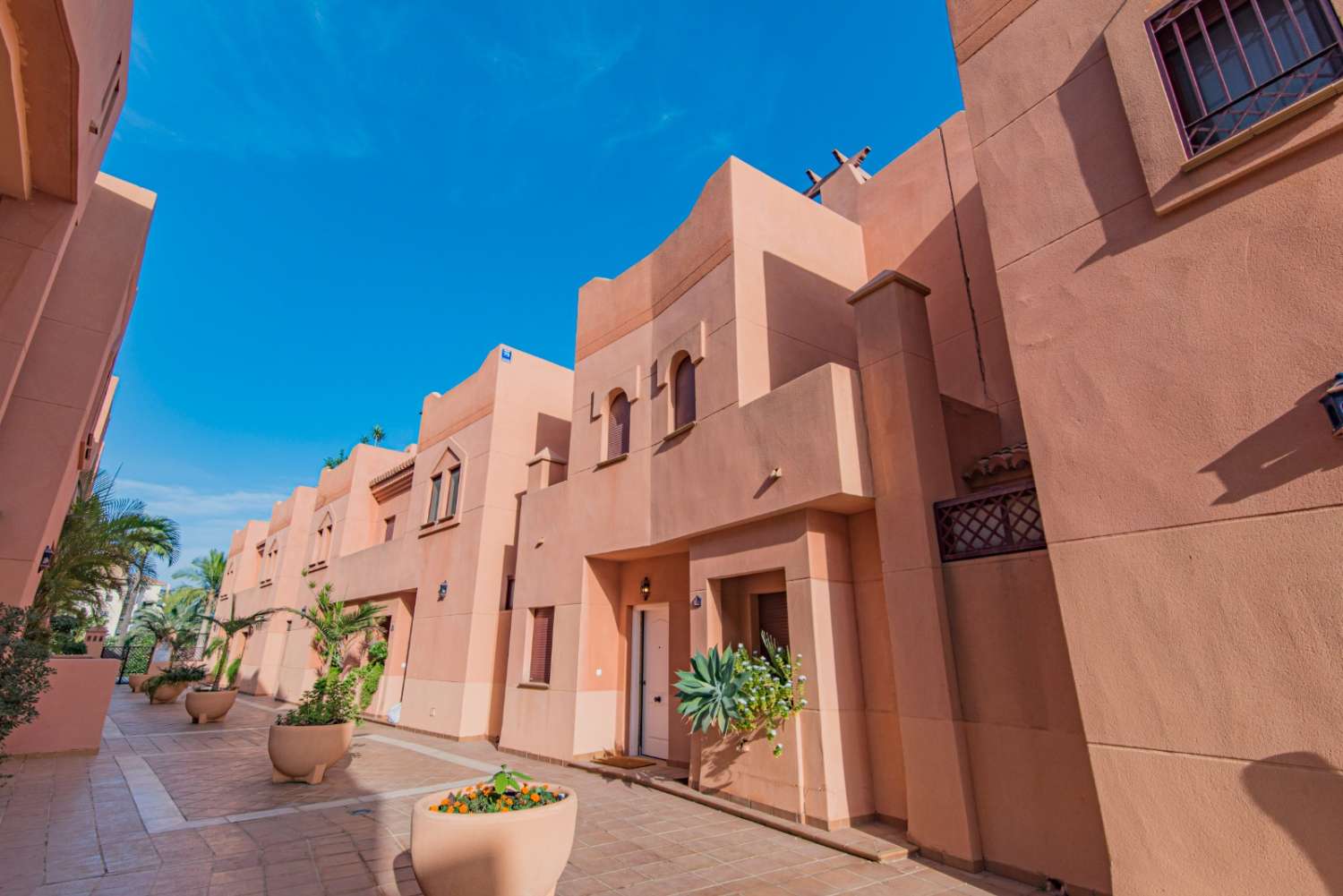 Appartement met 3 slaapkamers in Playa Granada van september tot juni