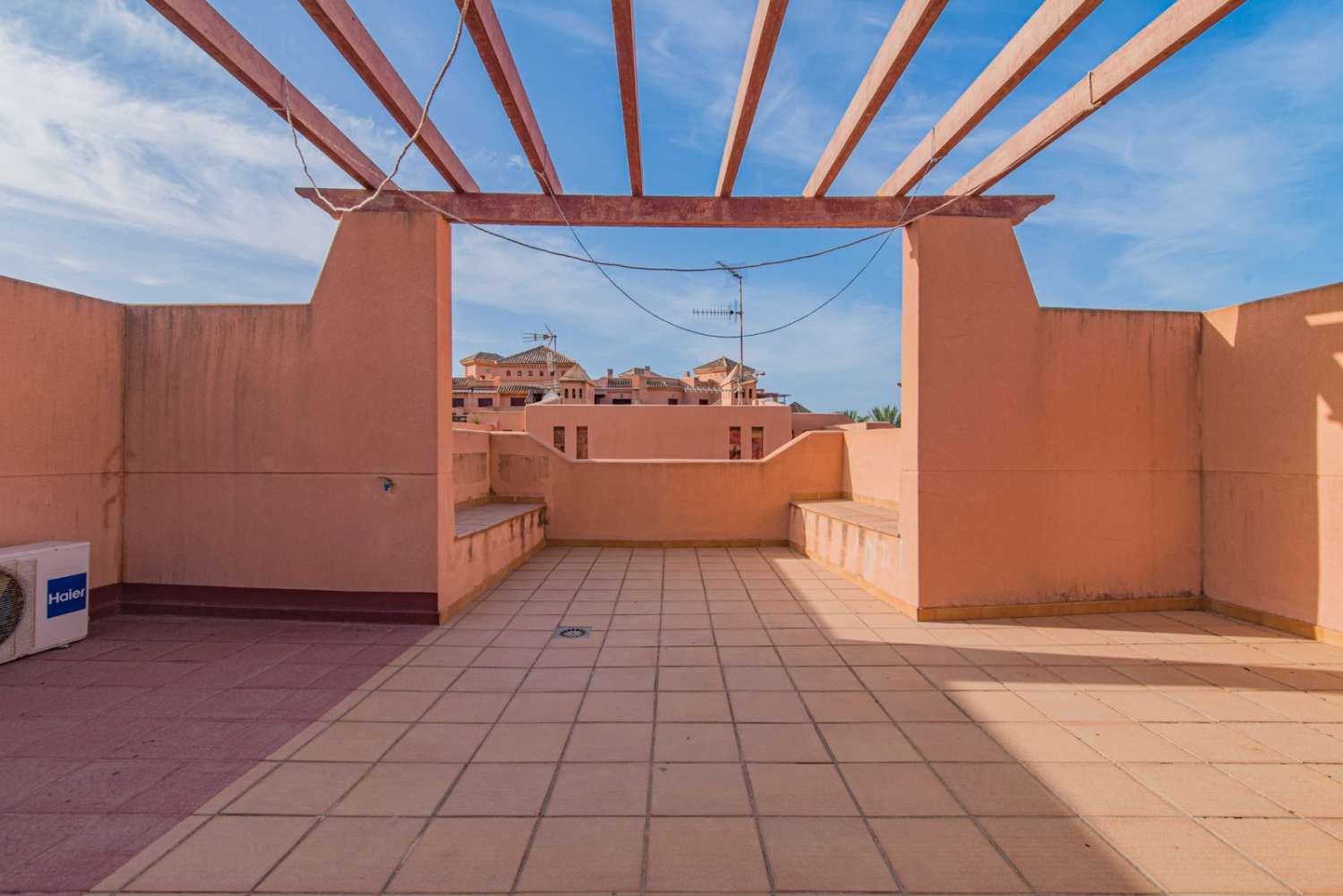 Lägenhet med 3 sovrum i Playa Granada från september till juni