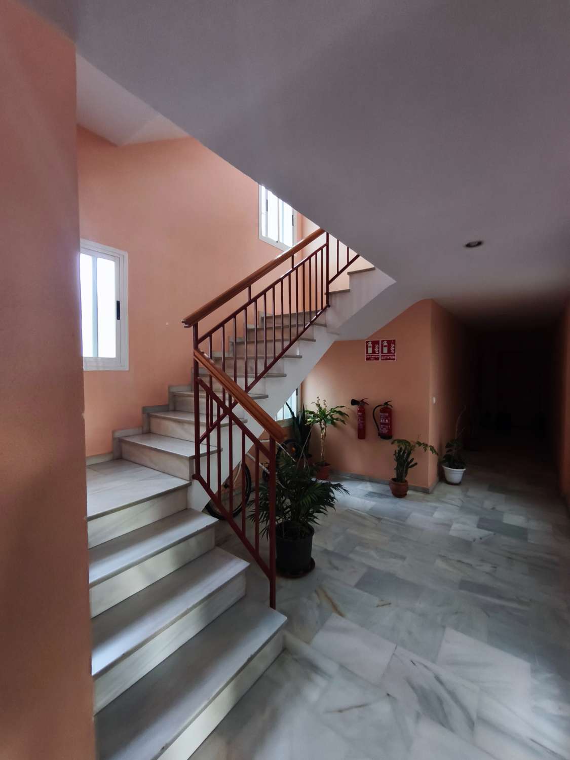 Piso primera línea en Santa Adela (Motril)