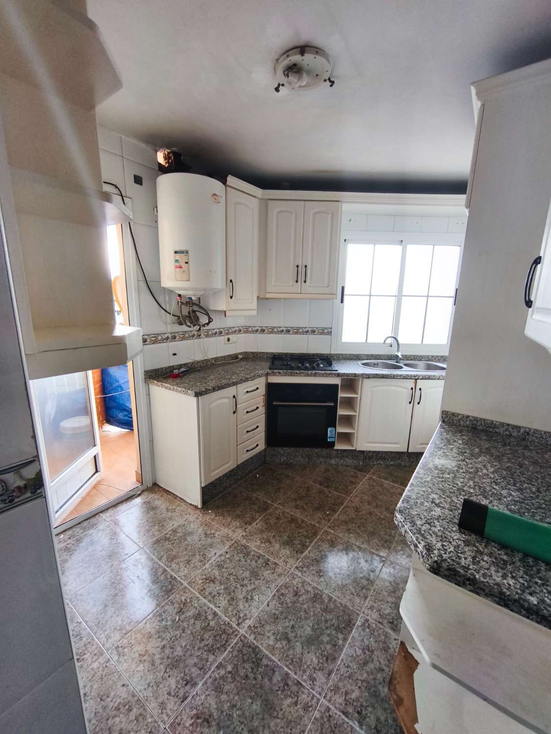 Piso primera línea en Santa Adela (Motril)