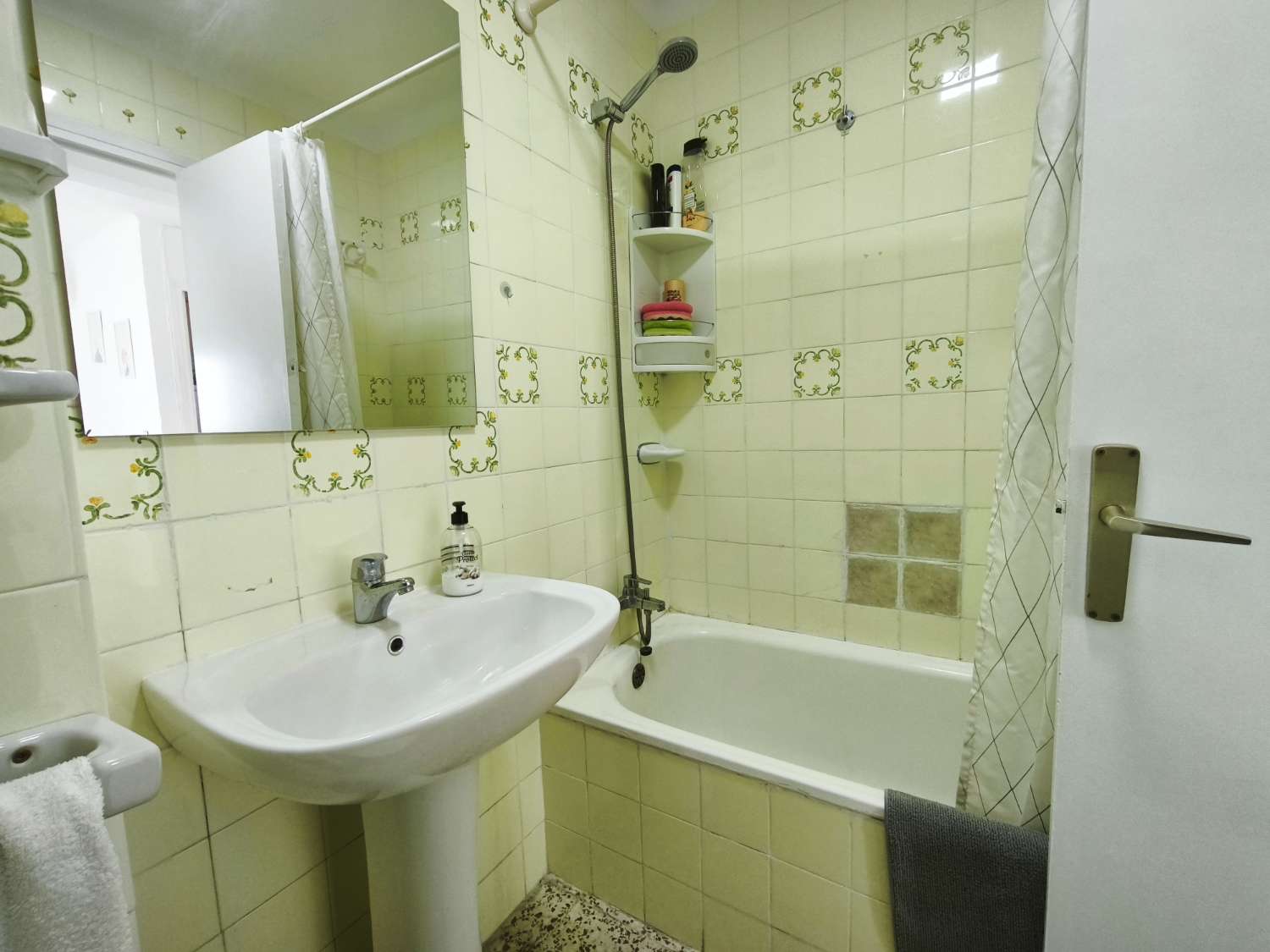 Huoneisto myynnissä Poniente-Faro (Torre del Mar)