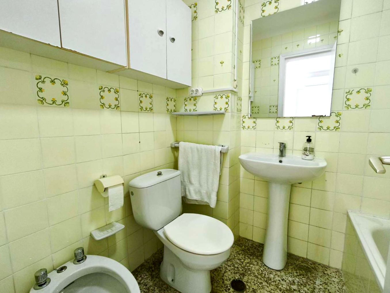 Piso 2 dormitorios primera línea en Torre del Mar