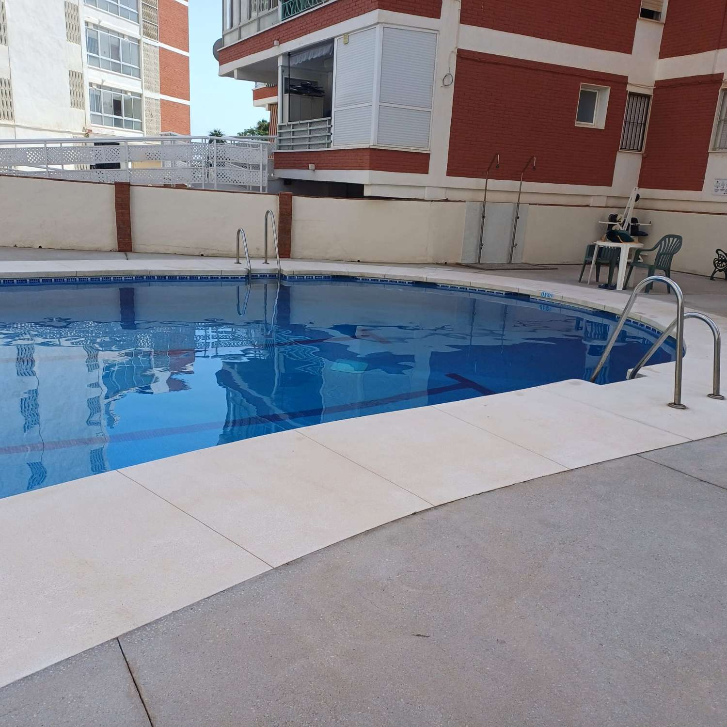 Piso 2 dormitorios primera línea en Torre del Mar