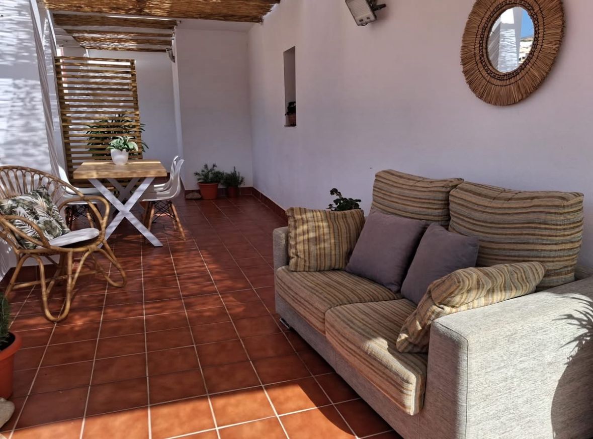 Kattohuoneisto myynnissä Albuñol