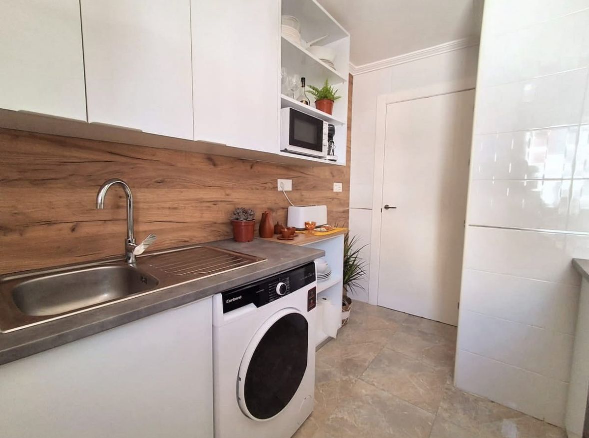 Kattohuoneisto myynnissä Albuñol