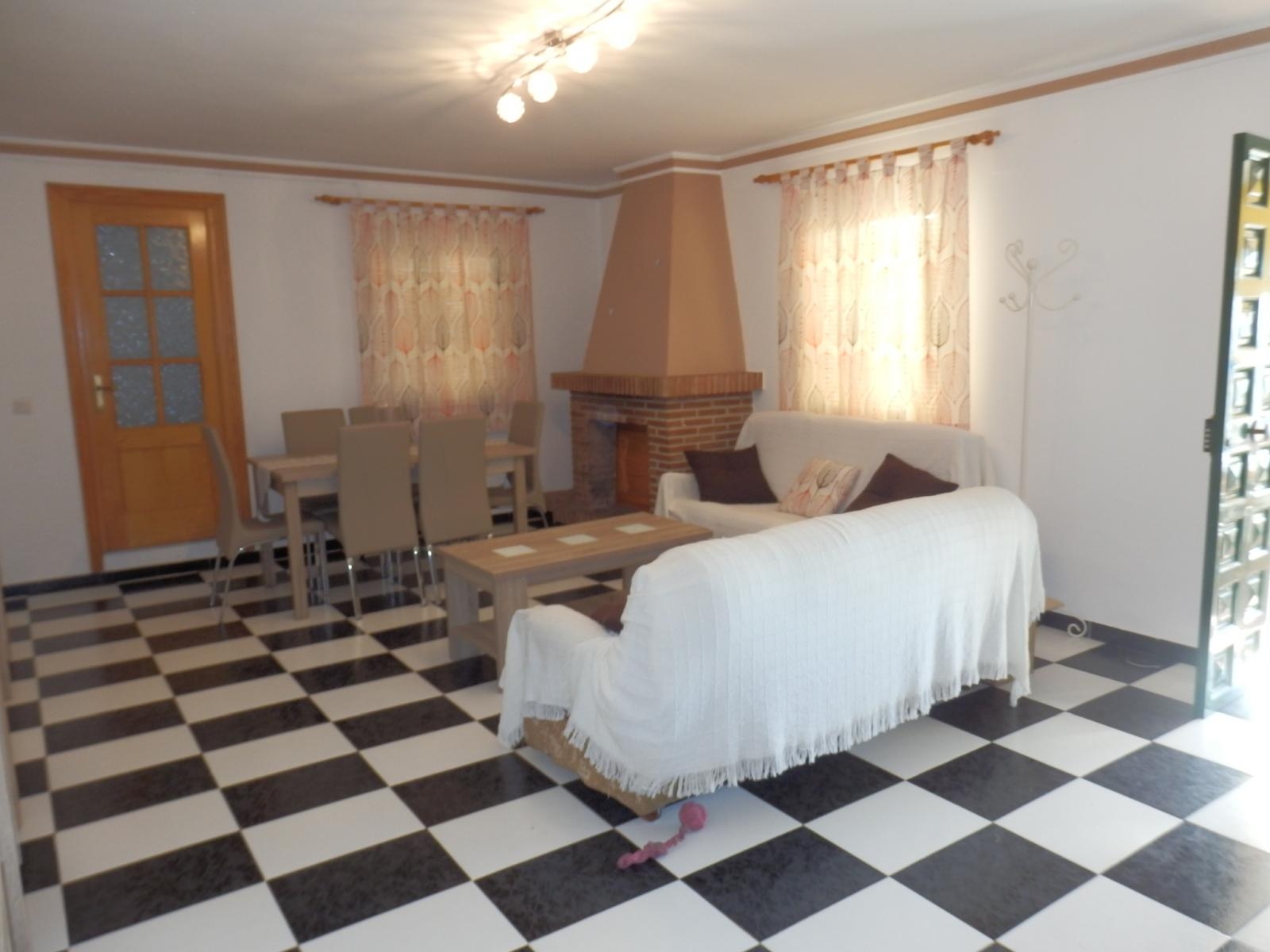 Villa con quattro camere da letto a Nerja