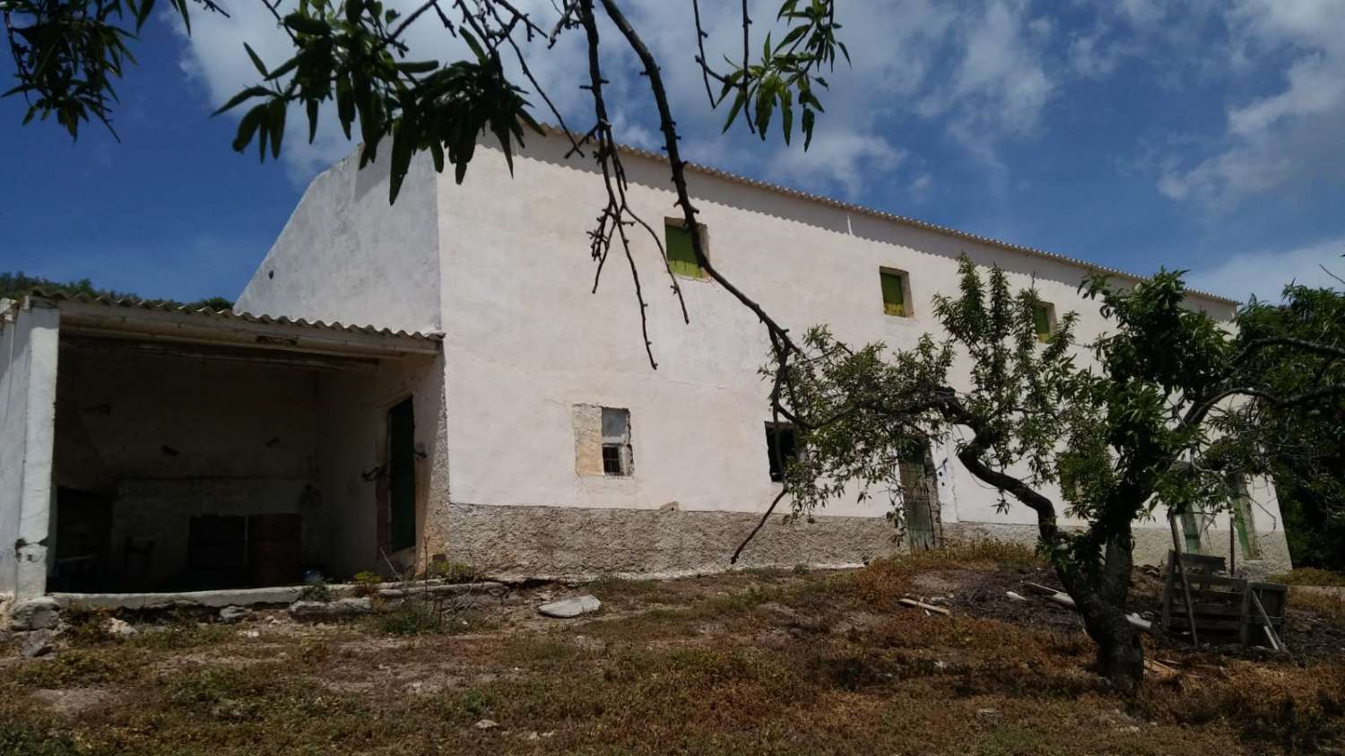 Jordbruksgård med lantlig bondgård i La Contraviesa, Torvizcón, Granada