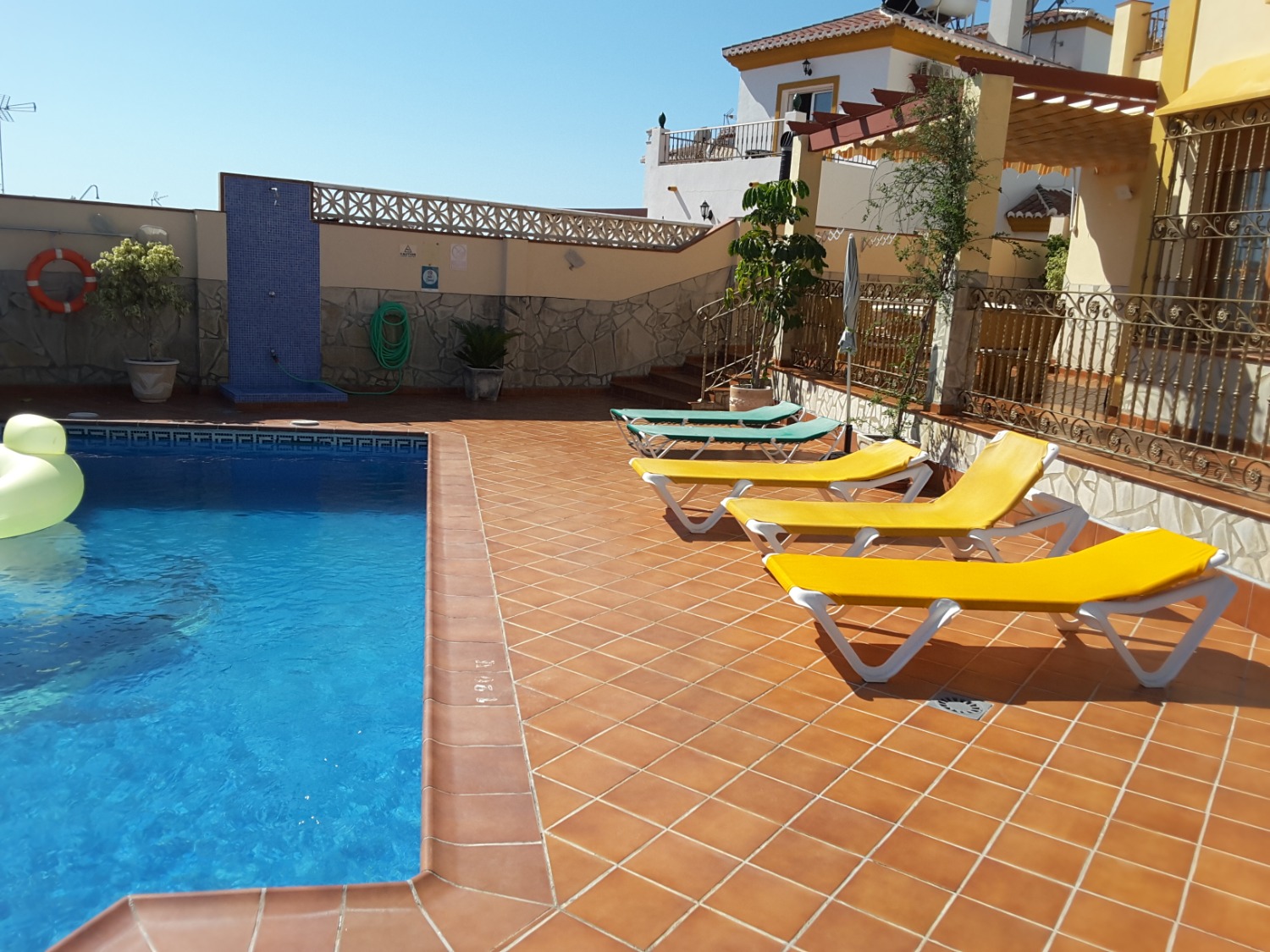 For sale impressive villa 5 min. from Nerja