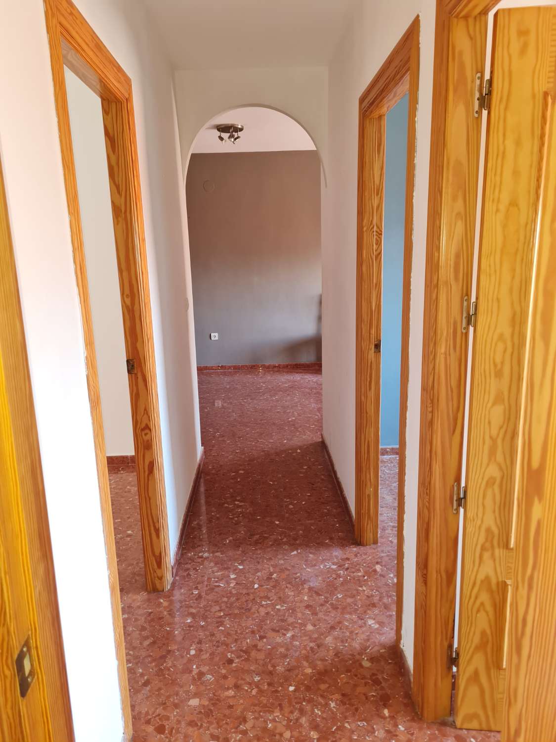 Piso de 3 dormitorios en Playa Granada en Motril