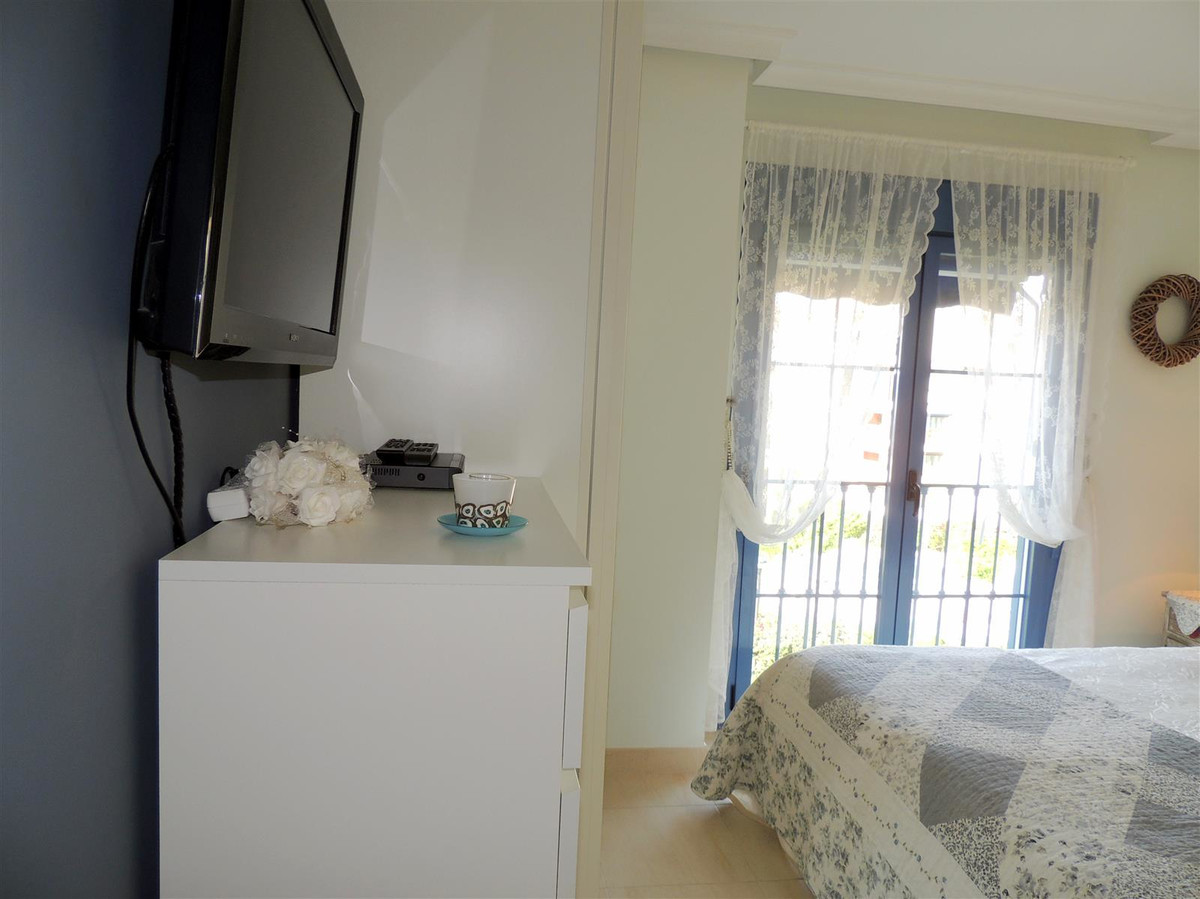 Apartamento en Residencial con vistas al mar en primera línea, Almuñécar