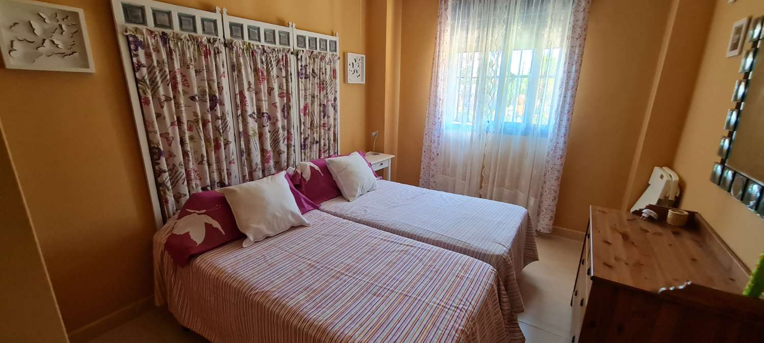 Lujoso apartamento de playa en Almuñecar. Alquiler meses de invierno.