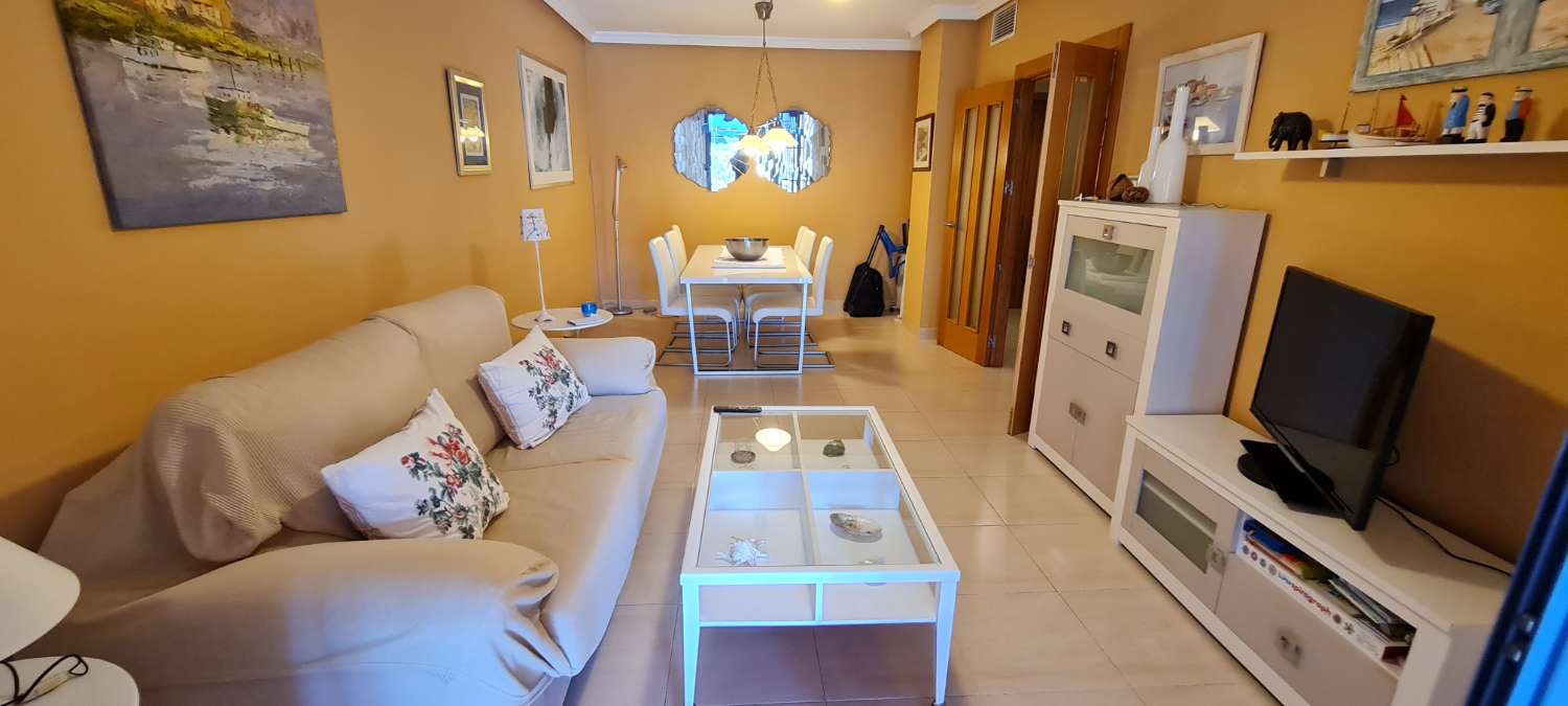 Lujoso apartamento de playa en Almuñecar. Alquiler meses de invierno.