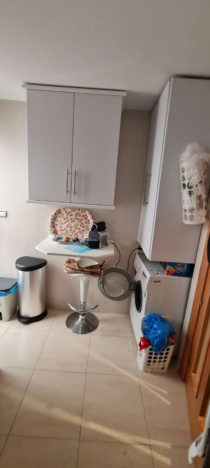 Lujoso apartamento de playa en Almuñecar. Alquiler meses de invierno.