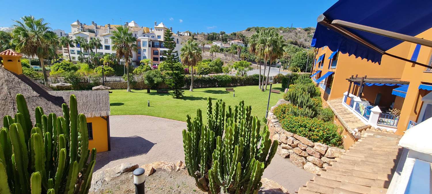 Lujoso apartamento de playa en Almuñecar. Alquiler meses de invierno.