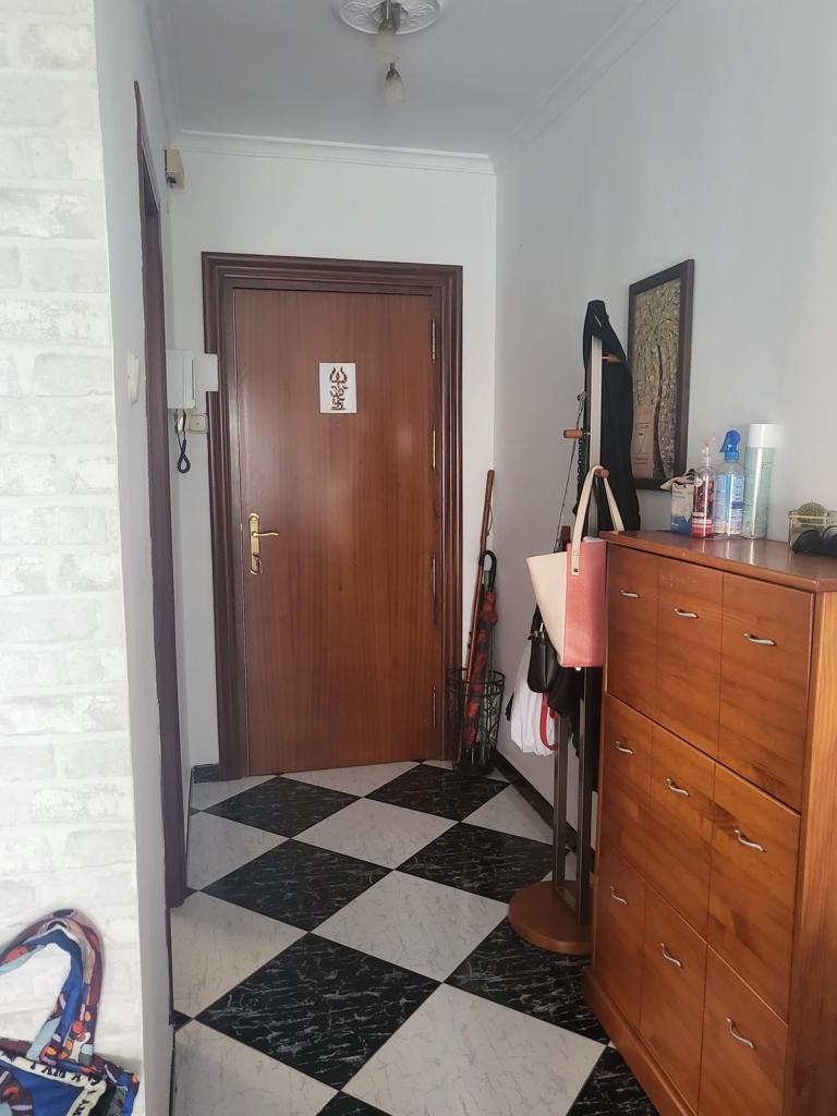 Se vende piso 4 dormitorios en Motril