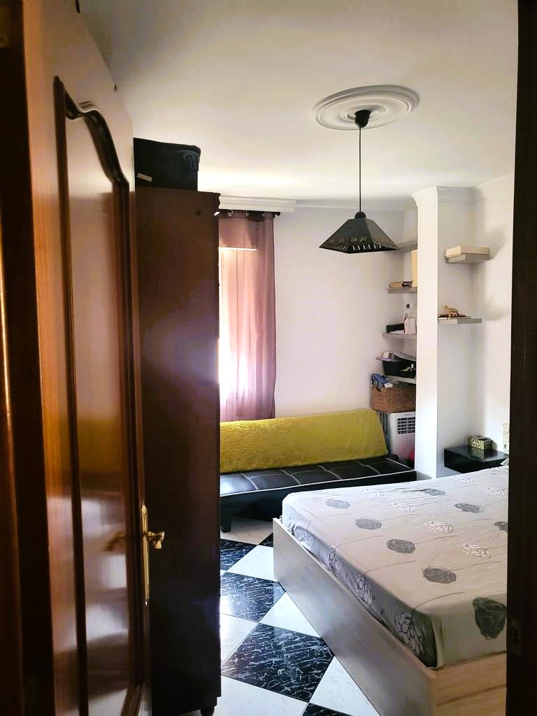 Lägenhet med 4 sovrum till salu i Motril