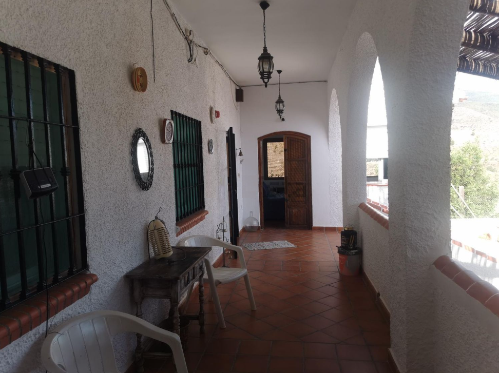 Farmhouse for sale with 4000 m² of land