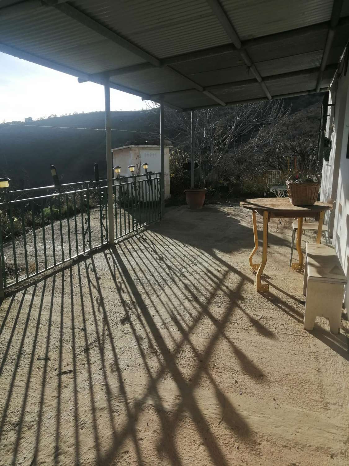 Casale con 15.000 m² di terreno in vendita a Torvizcón