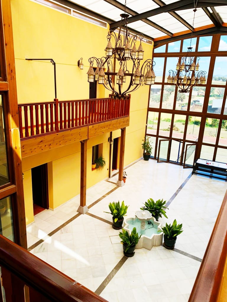 Luxurious Villa in Otura next to the golf course