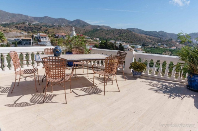 CHARMANTE VILLA À LA HERRADURA