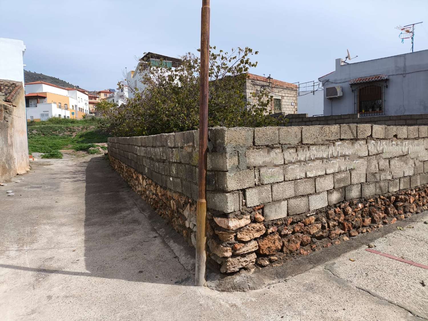 Ділянка під забудову в центрі міста – 213 м²