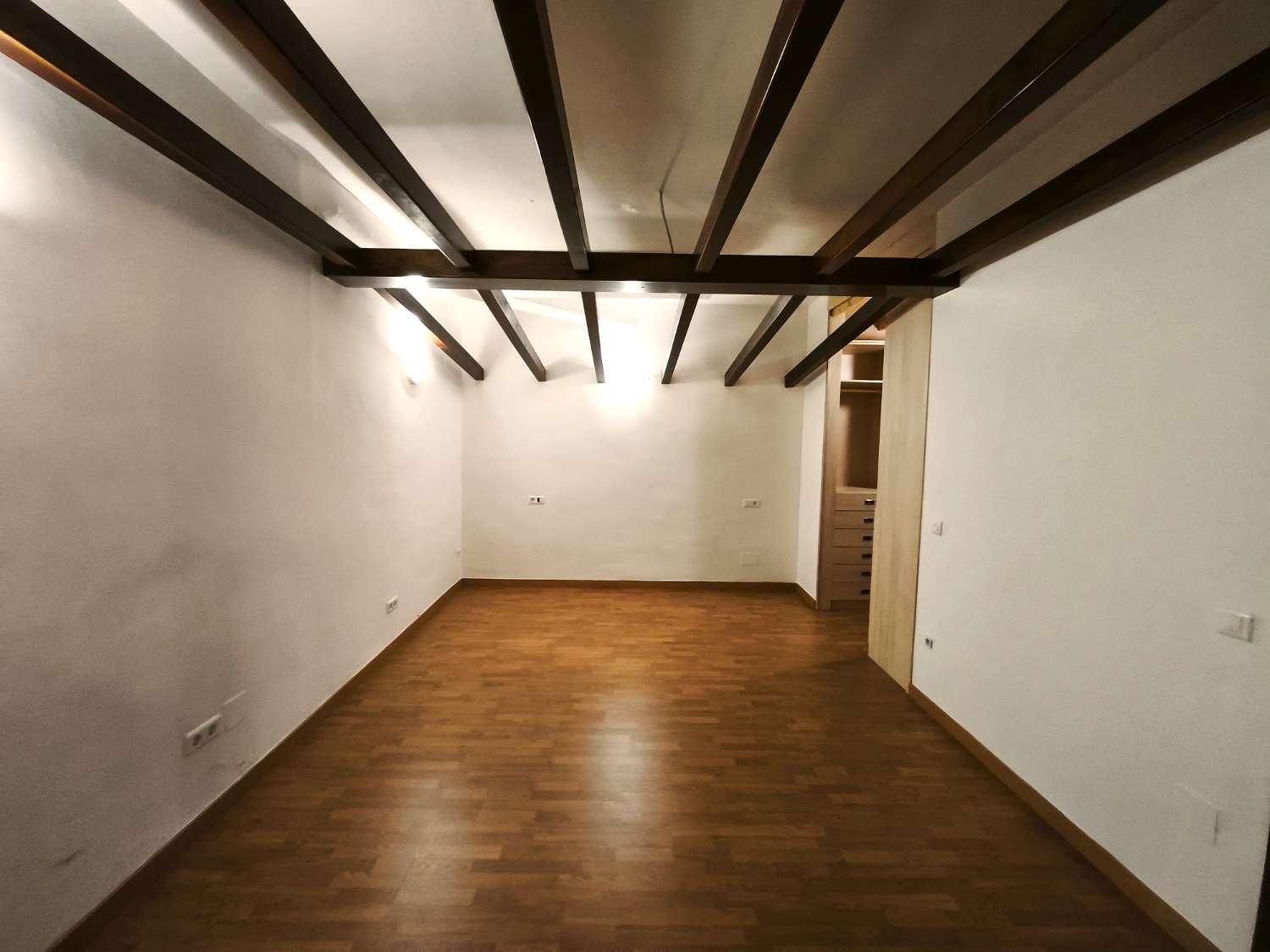 Studio in La Noria met zwembad en tuin