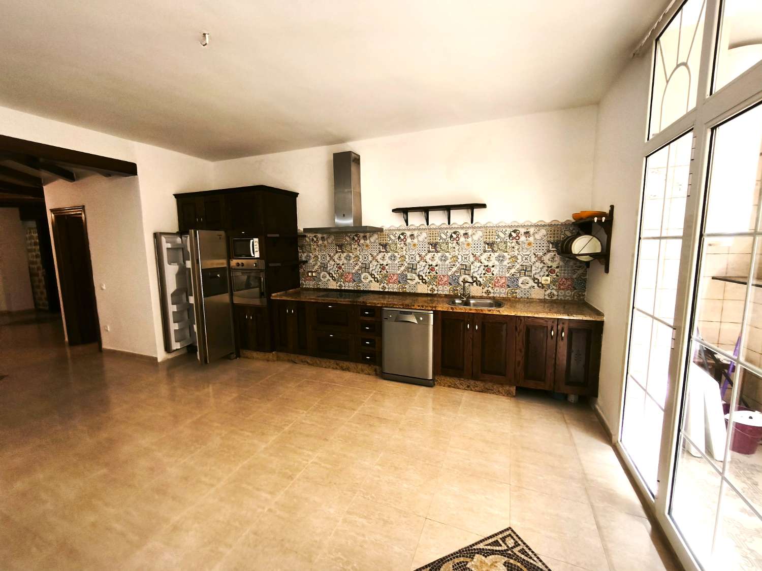 Studio in La Noria met zwembad en tuin