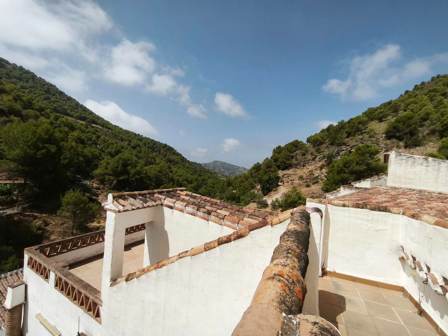 Casa Rural 9 dormitorios en Acebuchal - Frigiliana