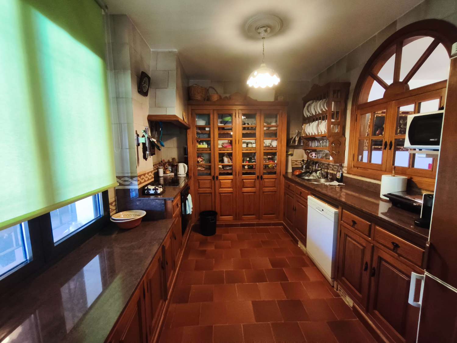 2 case coloniche (nuove e vecchie) e casa dei lavoratori su 33,75 ettari.