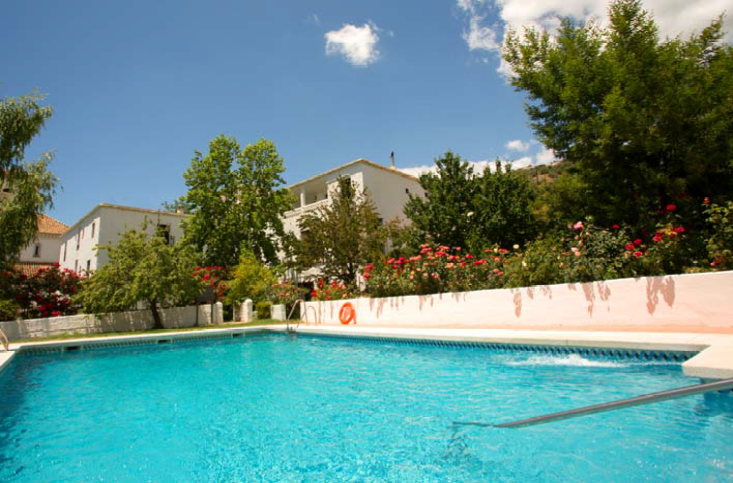 旅館 出售 在 La Taha