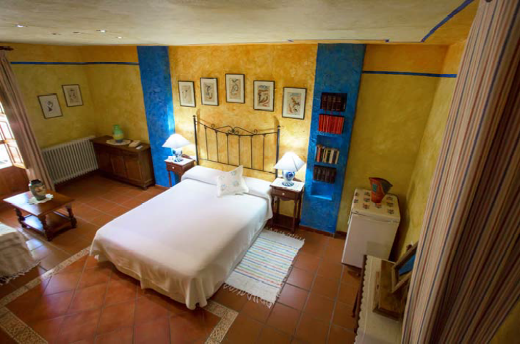 旅館 出售 在 La Taha