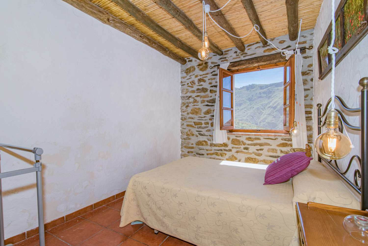 CASA RURAL EN RUBITE