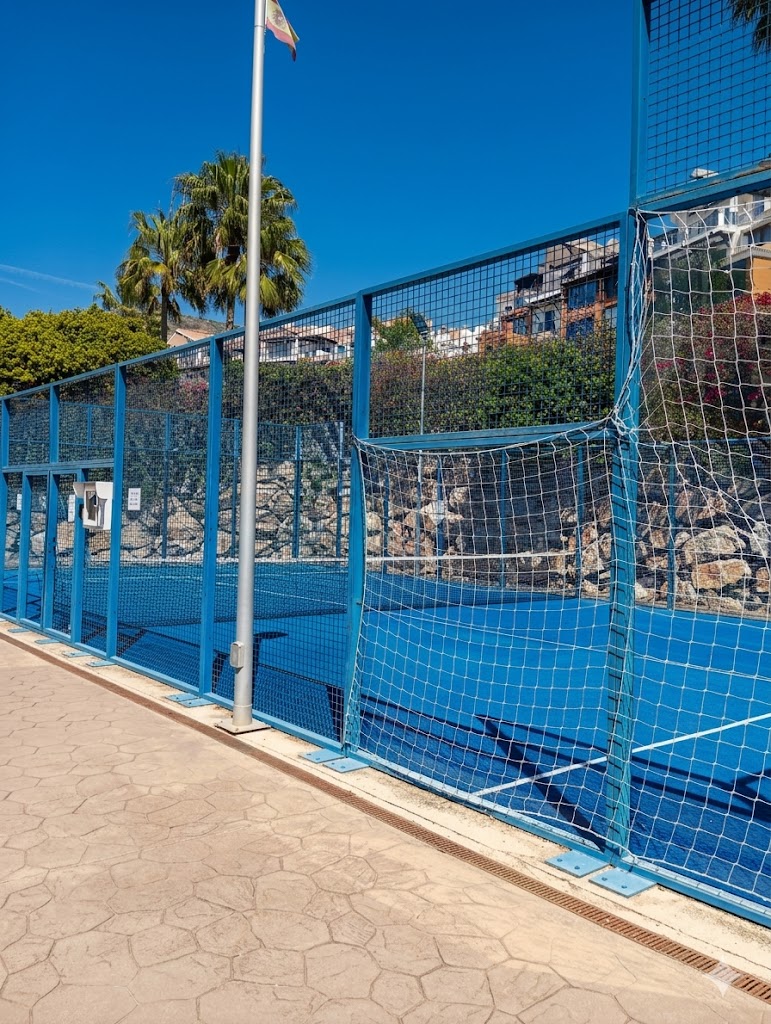 Piso de 2 dormitorios con vistas al mar en Playa Galera, Almuñécar