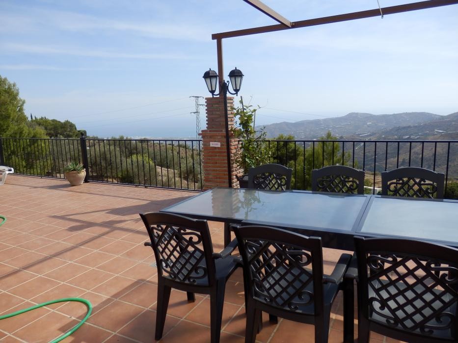 Frigiliana, for sale house with 7 bedrooms and a plot of 5500 m2