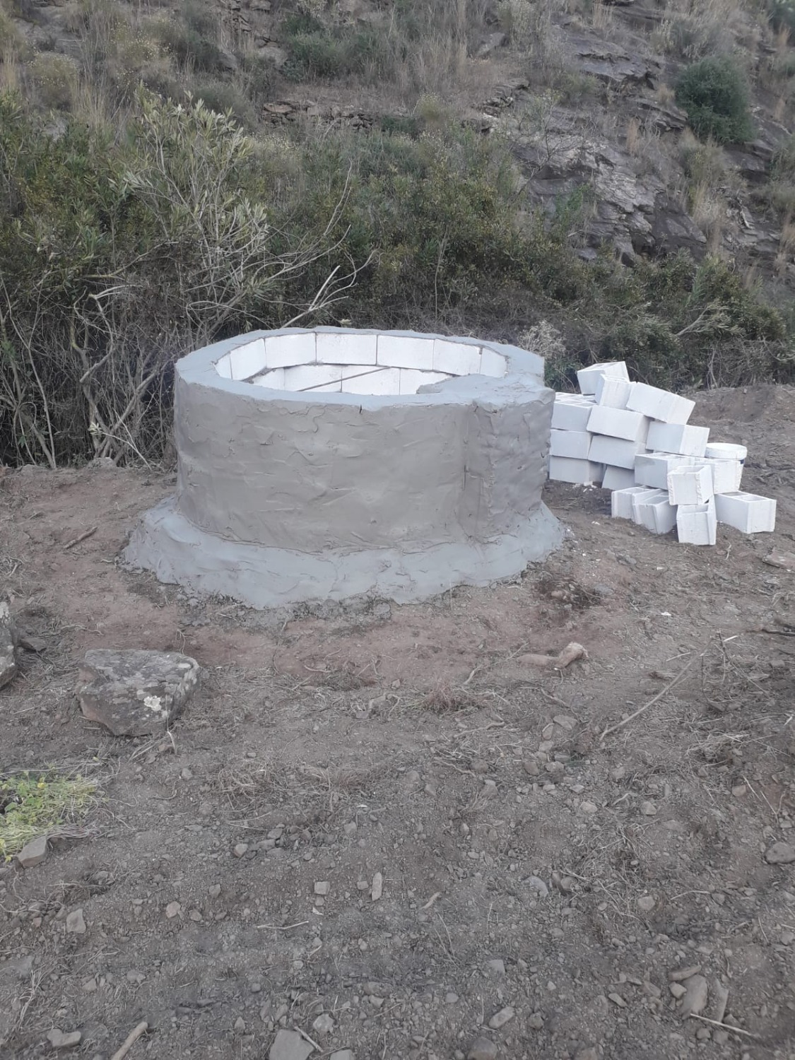 Cortijo à Torrox avec 30 000 m2 de terrain sur terrasses