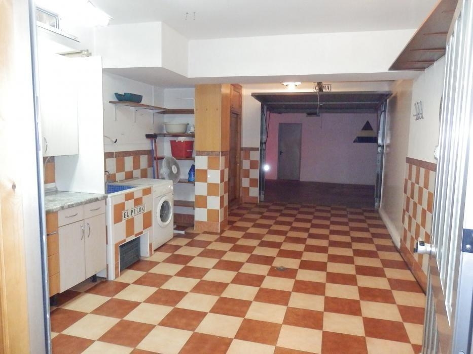 Appartement à vendre à Nerja avec studio séparé et garage